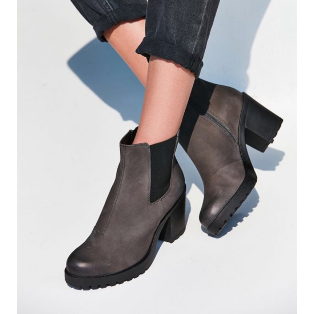 Vagabond Grace Bootie-Black Euro 3